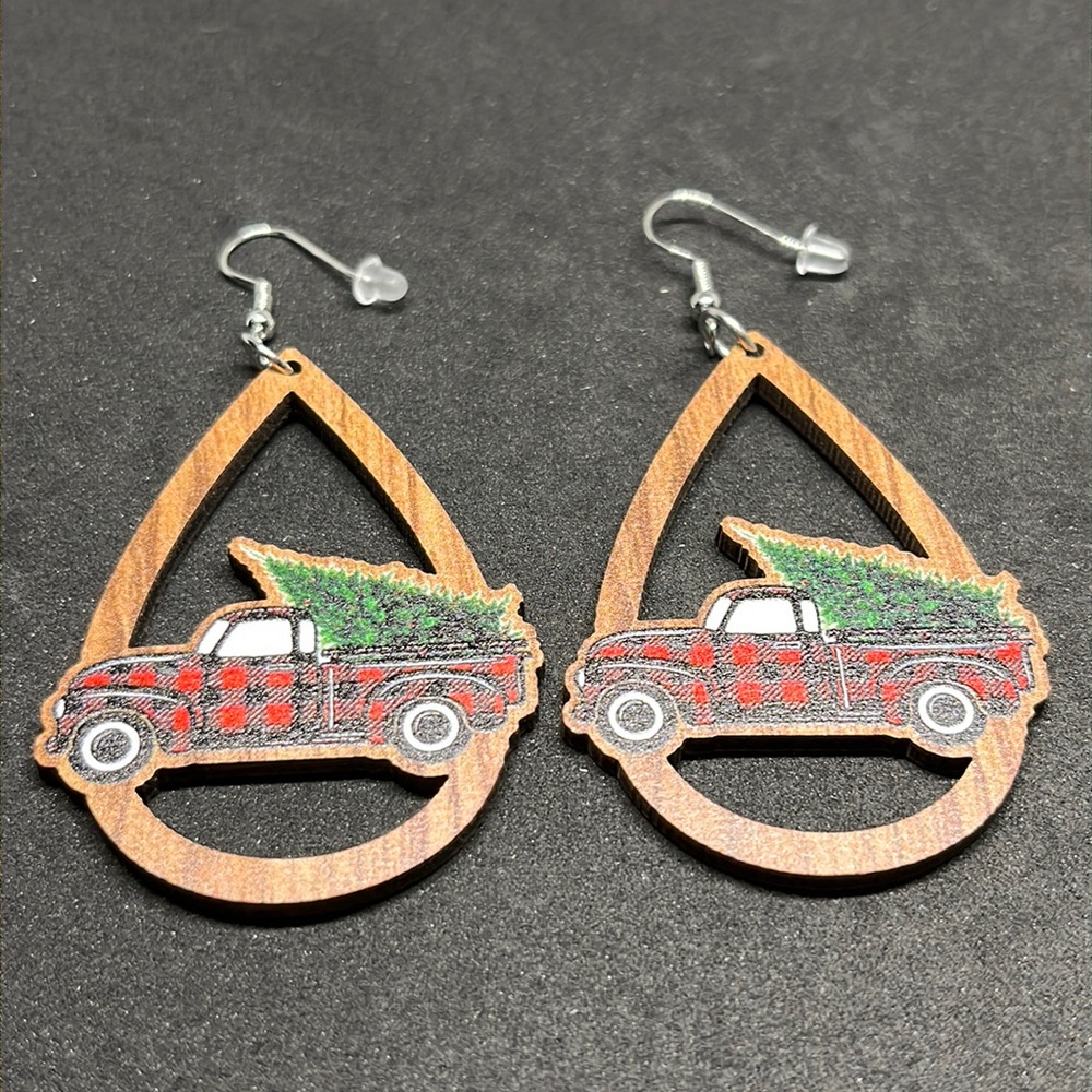 Earrings‎ Christmas